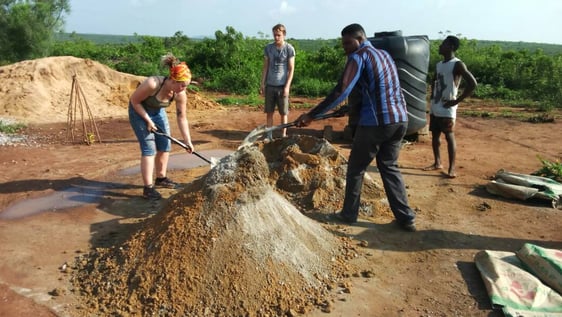 Construction and Renovation volunteers in Ghana