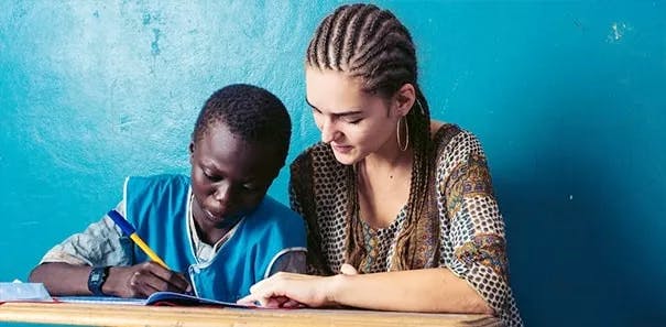 Volunteer in Teach English