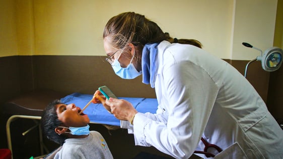 Helping attend to the local community at the understaffed health centre 
Volunteers working Ecuador Internship Andes Rural