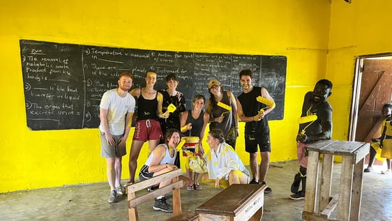 Paint a school classroom