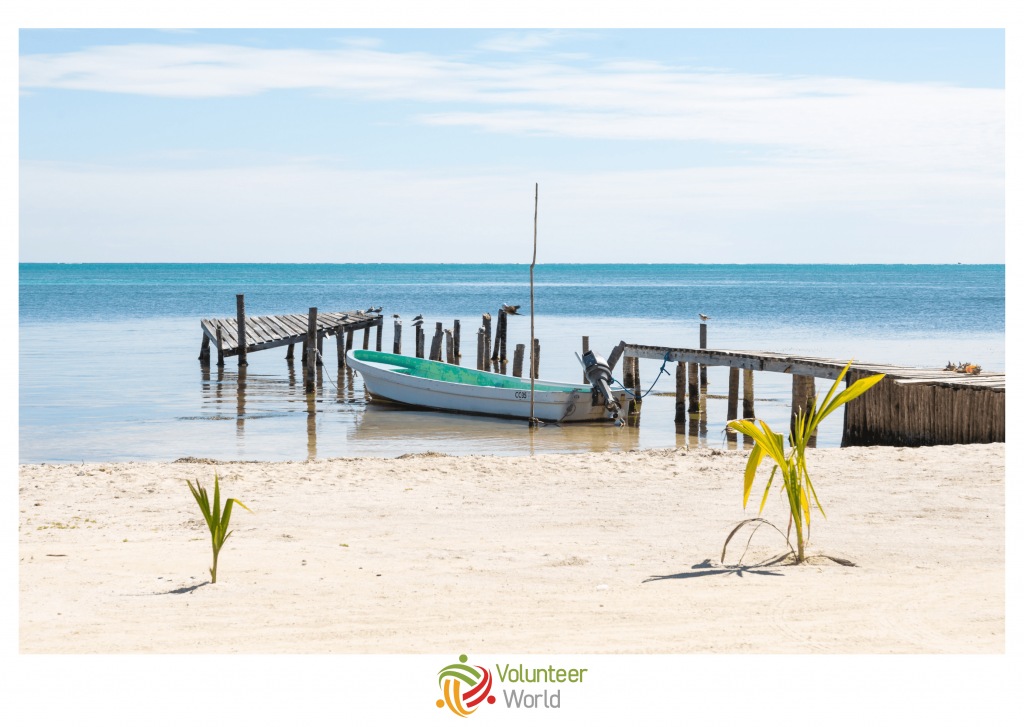 boat on caye caulker